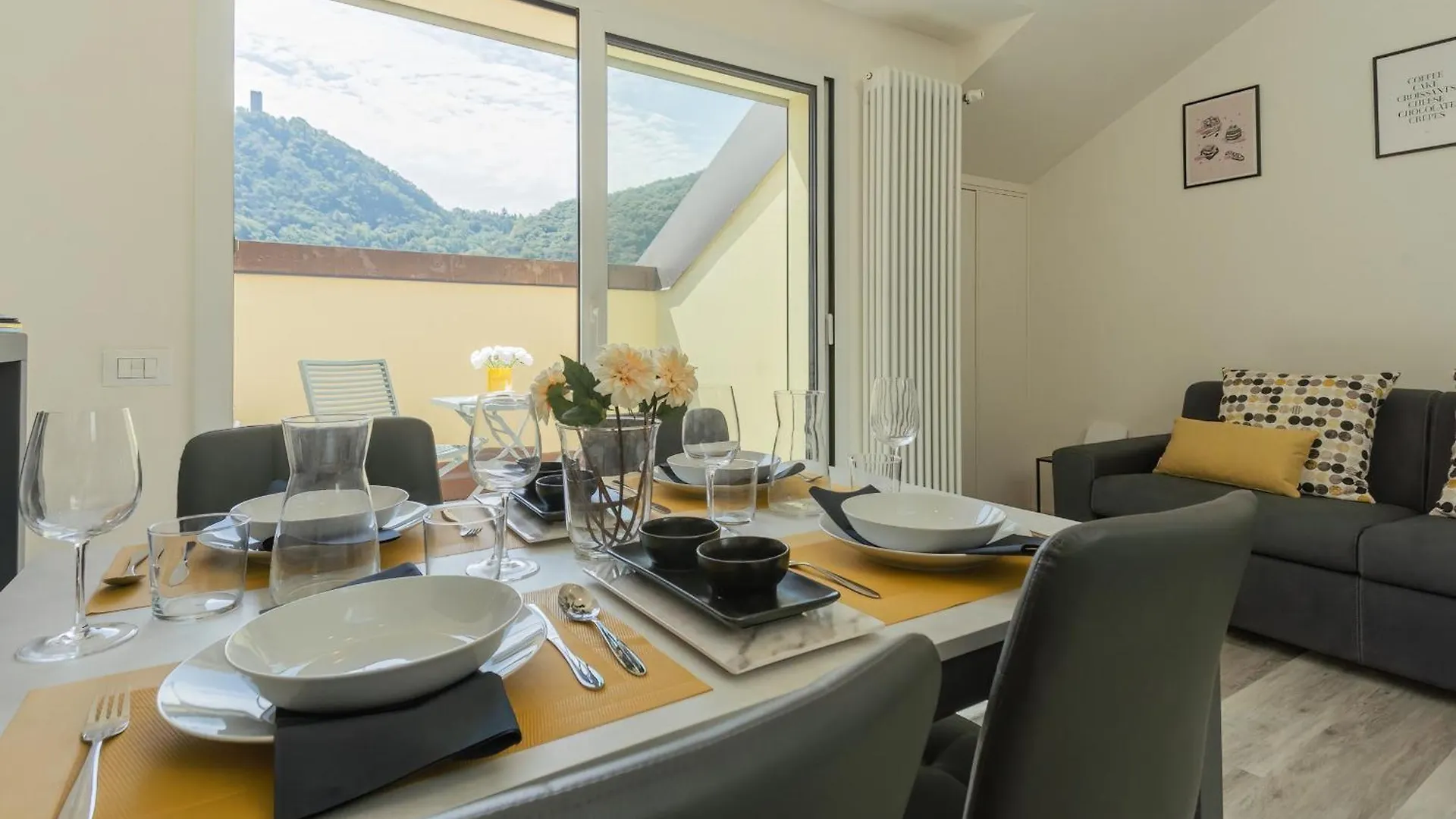 Manaraquattro - Apartment With Free Parking And View In Como, Near The Center - Lake Como