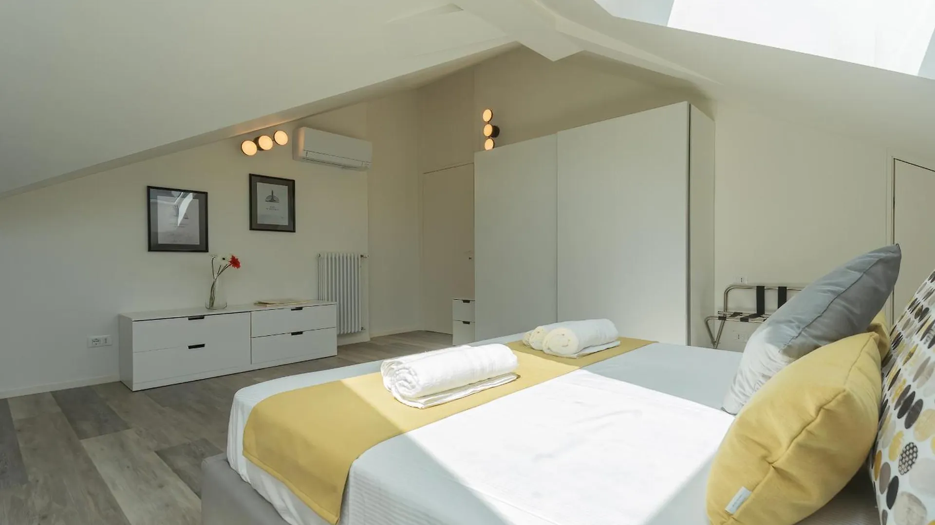 Manaraquattro - Apartment With Free Parking And View In Como, Near The Center - Lake Como